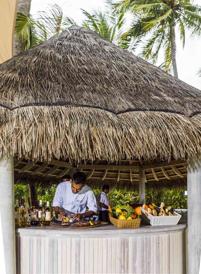 Beach Club at One&Only Reethi Rah thumbnail 8